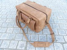 Royal Medium Carry-On Leather Weekender Bag - Light Brown